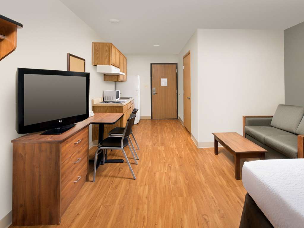 Value Place Orlando, Fl Williamsburg Room photo